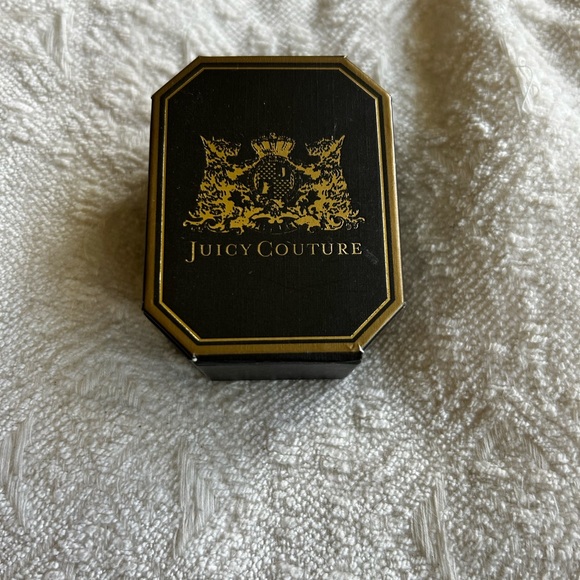 Juicy Couture Silver Snowflake Pendant - Picture 4 of 4